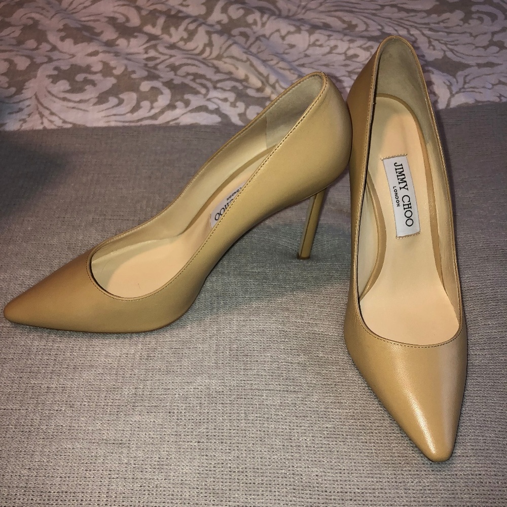 BRAND NEW Jimmy Choo Nude Pump - Size 39.5